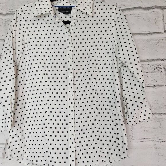 Foxcroft Wrinkle Free Fitted Cotton Geometric Button Up Blouse Black White Sz 8 - Picture 3 of 13
